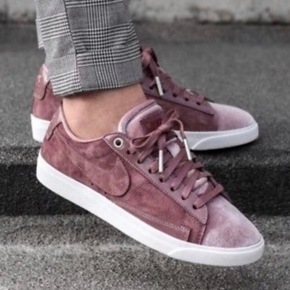 Nike Shoes - Nike W Blazer Low LX Mauve AA2017-202 9 NWOB